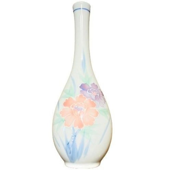 FTDA Vintage 1984‎ Japanese Floral 8" Porcelain White Flower Vase-Like New - Picture 1 of 7